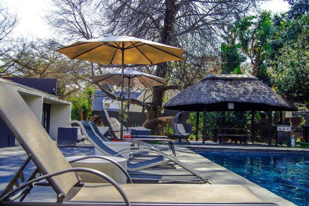 Cosy Nest 5 Min2sandton 2 Apartamento *